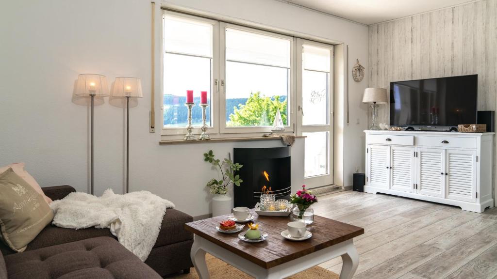 Queens Castle room 4